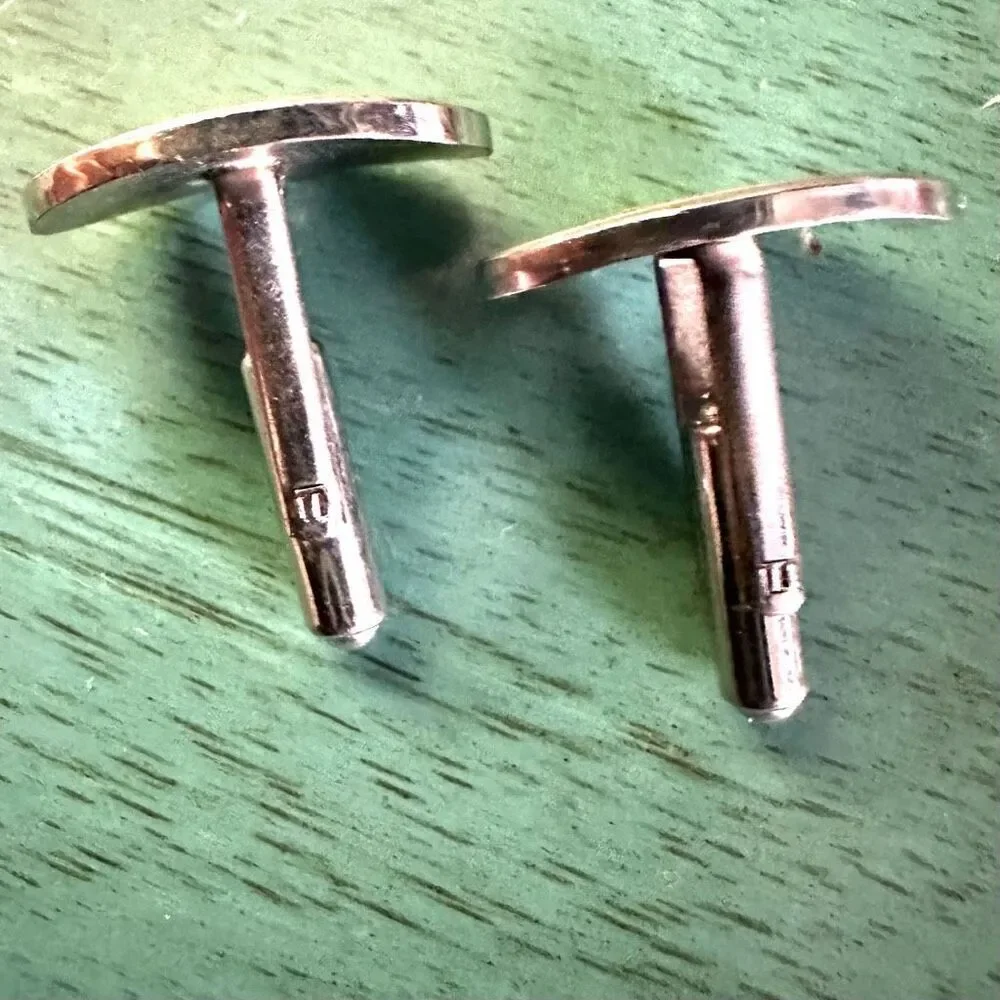 Silver tone oval vintage cuff links